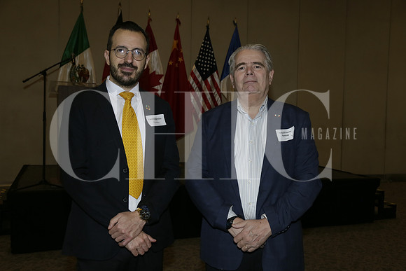 Carmelo Santillan y Francois Romney