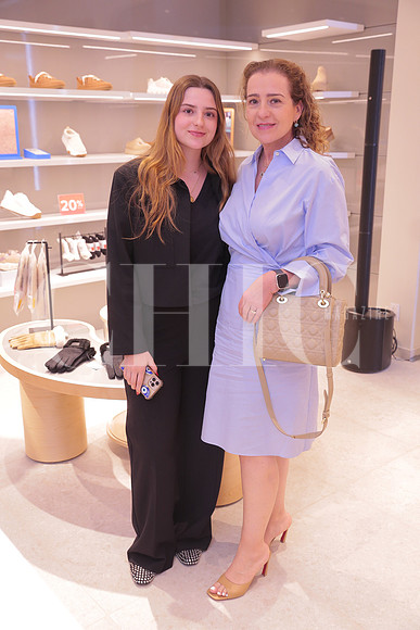 Paloma Jimenez y Karla Ferrigno 1