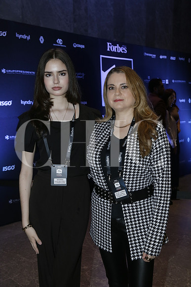 Miranda Quintana y Luz dle Carmén Gómez