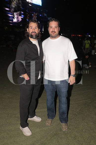 Benjamin Garza Mercado y Jorge Toys 4