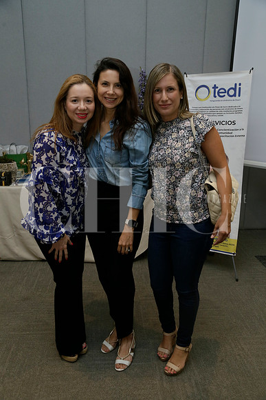 Betty Mancillas, Mayerlin Elizondo y Claudette Villa