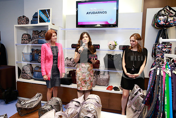 Magda Chapa de Domínguez, Ana Arguelles y Arlette Grimaldo