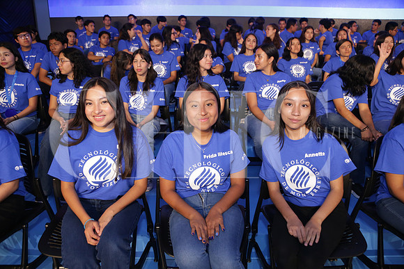 Juana Ruiz, Frida Hernández y Anet Choque