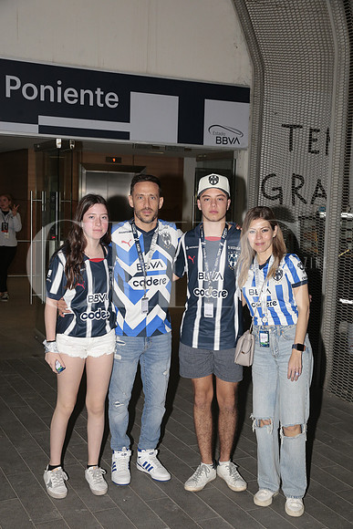 Andrea del Castillo, Adrian del Castillo, Diego del Castillo y Erika Villarreal 2