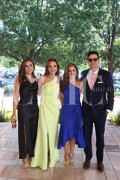 Fernanda Villaseñor, Dora Hayek, Dora Villaseñor y José María Bracamontes   0