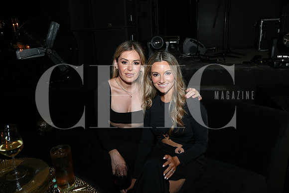 Cristy Martínez de Martínez y Mariana López de Sada 1