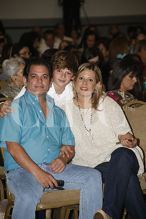 Javo Benítez, Eugenio Benítez y Verónica Álvarez de Benítez2