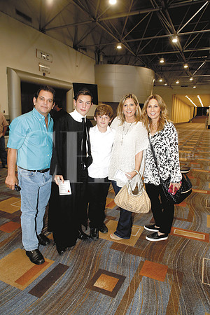 Javo Benítez, Javo Benítez Álvarez,  Eugenio Benítez, Verónica Álvarez de Benítez y Olivia de Rivero2