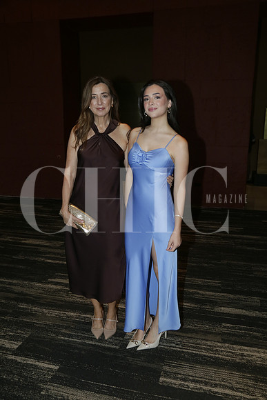 Alejandra González de Kuri y Vivianne Kuri (2)