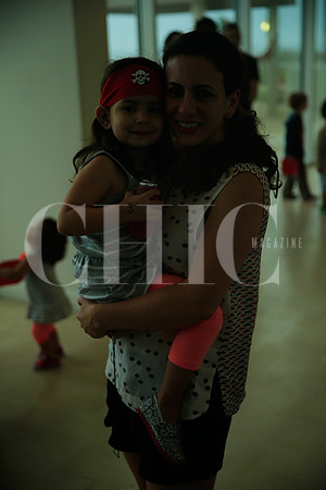 Emilia Garza y Michelle Andonie de Garza (2)