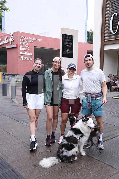 Lucia Ruiz, Felicia Olivares, Lorena Wiliams y Arturo Barbanera 1