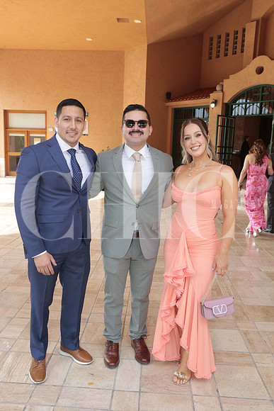Kevin Suarez, Julian Burgos y Jacqueline Balbuena 2