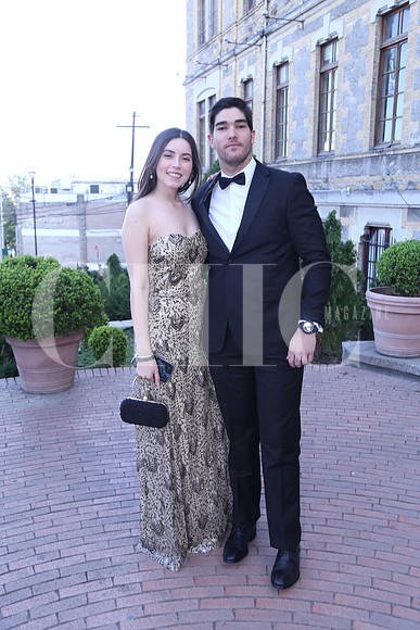 Paola Gaspar y Sergio Durazo 0