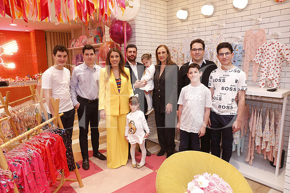 Federico Lobo, Francisco Lobo, Miriam Salas, Gabriel Salas, Eva Salas, Mía Salas, Miriam Reiter, Francisco Lobo, Eugenio Lobo y Mau Lobo  (3)