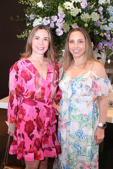 Pilar de la Fuente y Nancy López de Chapa1
