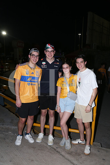 Diego Viera, David Delgado, Valeria Salazar y Diego López
