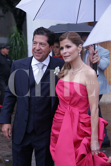 Rogelio Elizondo y Kata Albuerne ( Papás Novia) 1