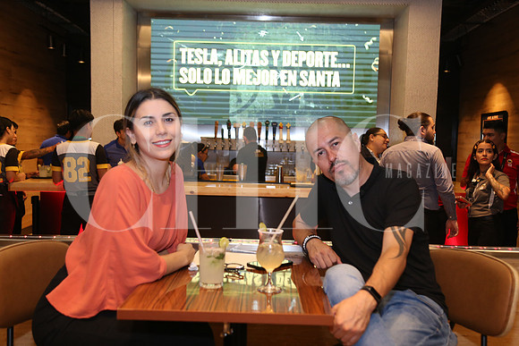 Viridiana González y Juan Carlos López 0