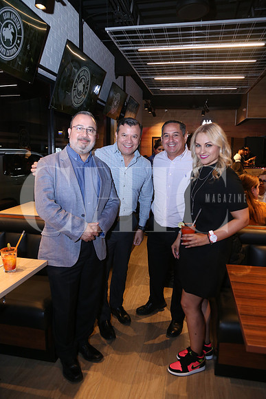Nereo Cantú, Adrián Gozález, Manuel Quintanilla y Cristal Reyes