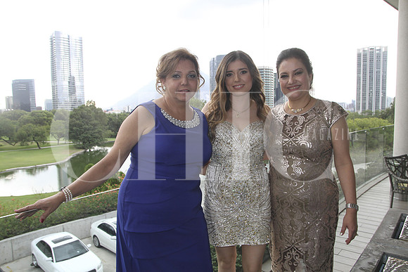 María Teresa Siller de Sepulveda, Roberta Calderon y Roberta Bremer de Calderón 1