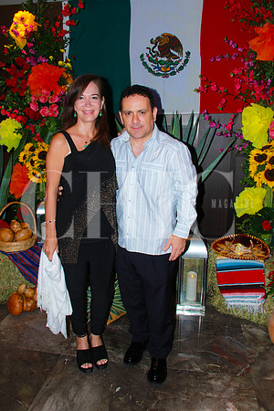 Arcelia Razon de Ramírez y Julio Ramírez