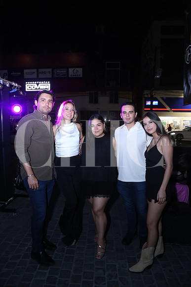 Mauricio Selim, Daniela Martínez, Karen Rubio, Ramon Carrillo y Luisa Rubio