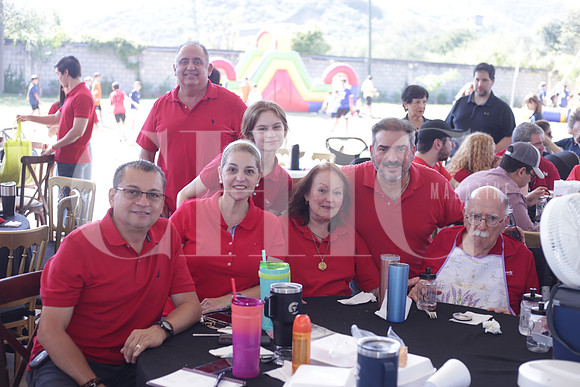 Jesús Cuellar, Carla Páez, Alexandra Cuellar, Ramiro Páez, Eduardo Páez, Blanca de Páez y Alfonso Páez