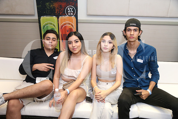 Abraham Sarazua, Vania Savedra, Fabiana Puente y Erik Angulo1