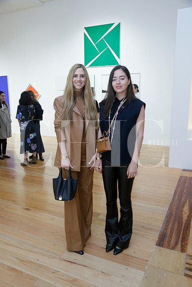 María Mercedes Simón y Karén Almaguer de Rodríguez (2)