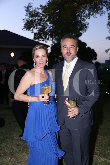 Mariana Galván y Juan Carlos Marquinez1