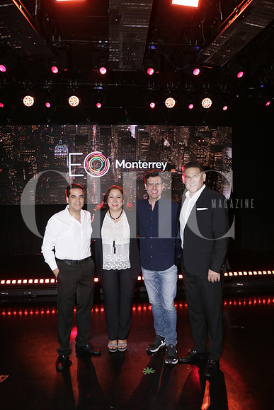Leonel Martínez, Lucy Taho de Fernández, Mauricio Martínez y Rogelio Martínez (4)