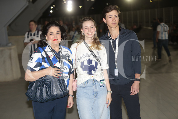 Alicia Boesch, Cata Santos y David Garza 2