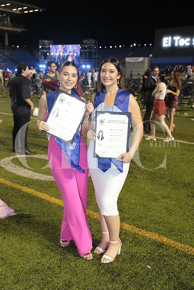 Balbina Elizondo y Marieta Garza 2