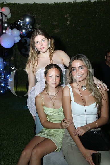 Valeria Tamez, Mache Ayala y Regina Peredo0