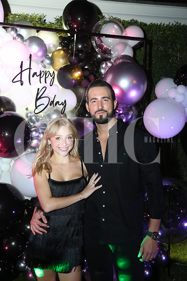 Sofia Salinas y Mario Blázquez1