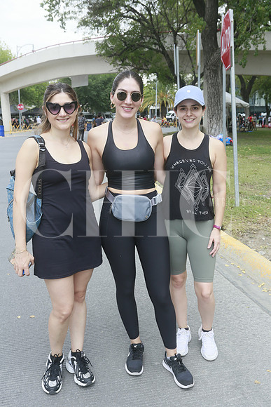 Ana Cecilia Jaime, Mónica Durazo y Francis Sada