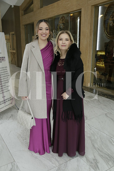 Marifer Ayala e Iris de Ayala