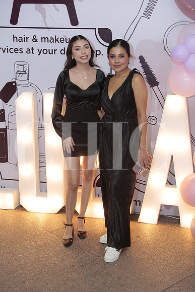 Angela Rojas y Dalia Olvera 3