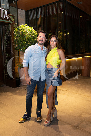 Miguel Tame y Connie Dávalos 0