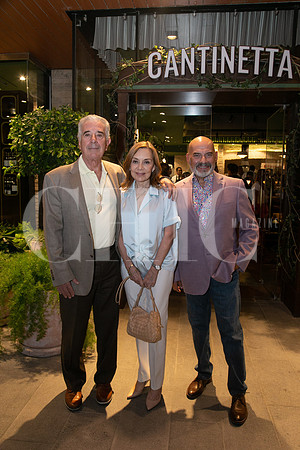 Hugo Alanis, Patricia de Alanis y Alberto Villarreal_