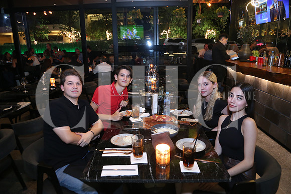 Carlos González, Ariel González, Jaquelin Monfort y Mariel de Anda 0