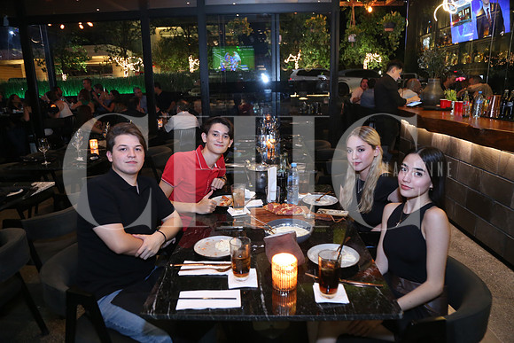Carlos González, Ariel González, Jaquelin Monfort y Mariel de Anda 1