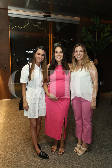 Bárbara Hofmeister, Sonia Paredes y Adriana Farias