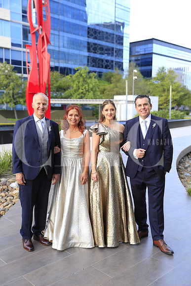 Oscar Guevara, Maru Barcena, Grace Rodriguez y Rodrigo de la Garza. ( Papás Novio y novia)JPG