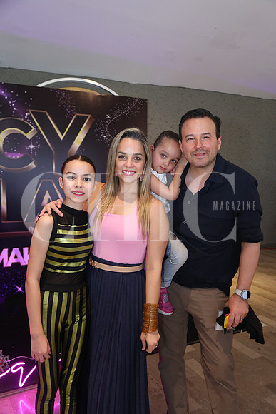 Sofia Garza, Susana Gutiérrez, Jimena Garza y Adrián Garza 1