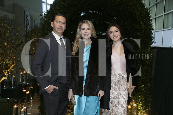 Gustavo González, Blanca de González e Isabella González (2)