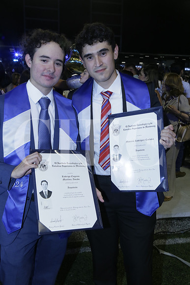 Rodrigo Martínez y Mauricio Rodríguez (3)