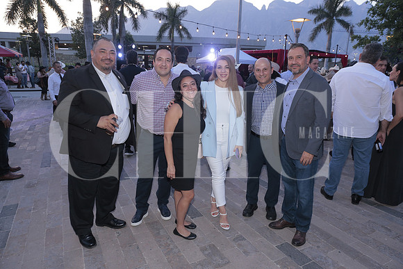 Meni Velazquez, Miguel Brunell, Rachel Duran, Debbie Karren, Gregorio Elizondo y Juan Pablo Benavides 6