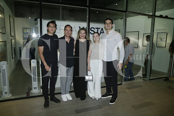 José Andres Velázquez, Javier Velázquez, Diana de Velázquez, Regina Velázquez y Claudia Campero (2)