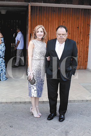 Bárbara Herrera de Garza y Armando Garza Sada